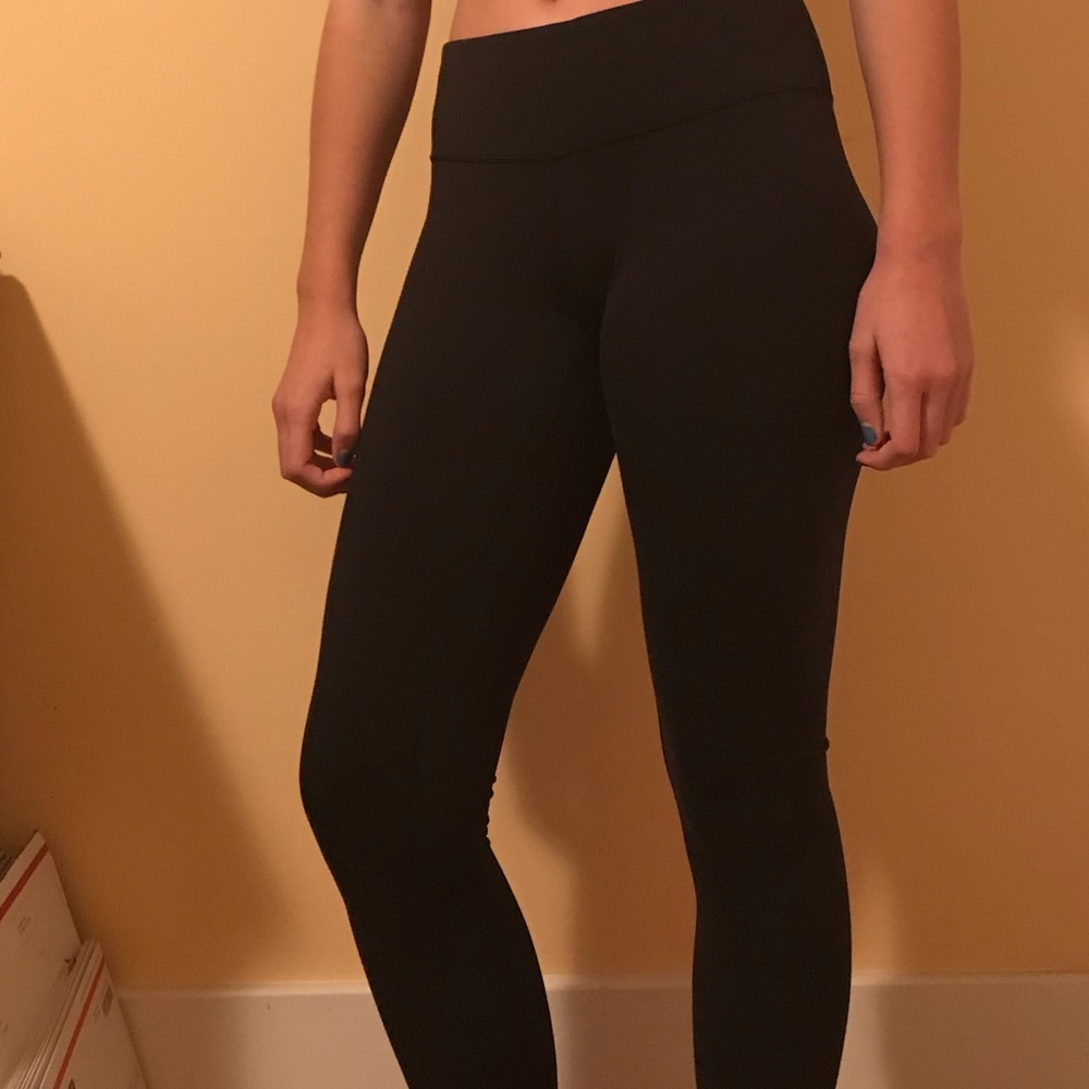 lululemon black leggings